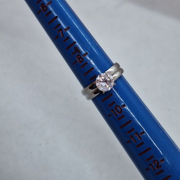 Stainless Steel Round Cz Ring Size 9 Silvertone Wedding‎ Engagement Marriage - Picture 6 of 9